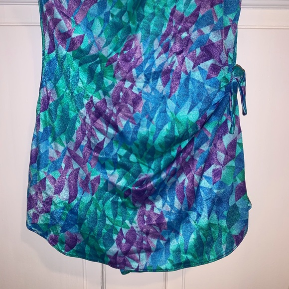 Vintage Colorful One Piece - Picture 3 of 11